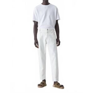 NEW CLOSED x-lent tapered jeans in ivory